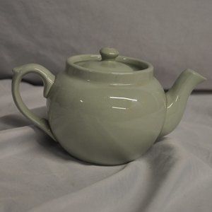 12 oz vintage Dudson teapot grey 2-72 vitrified stoneware Hanley England (418w)